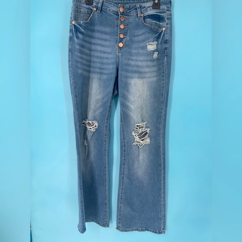 Classic Blue Distressed Women's Flare Jeans Sz‎ M